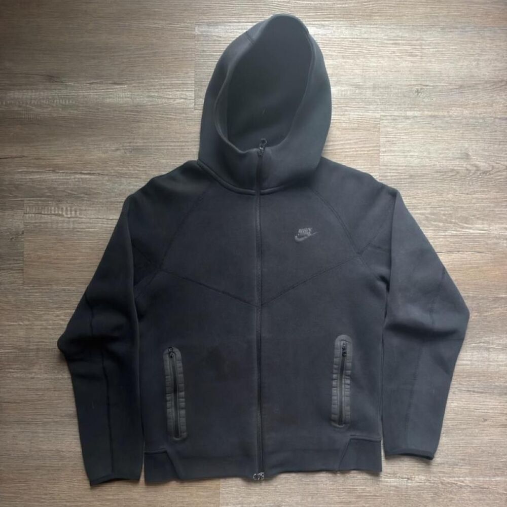 Nike Tech Zip Up Fleece Jacket (M)